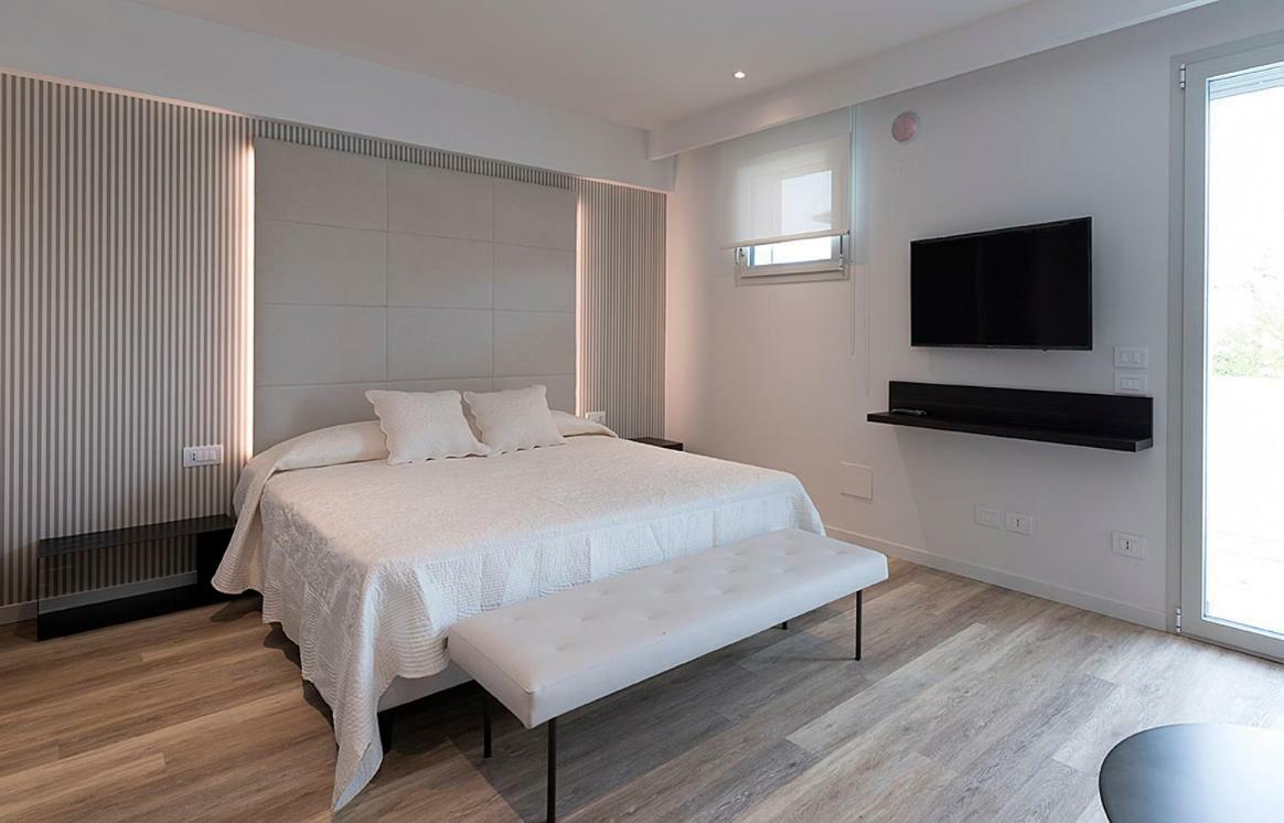 Hotel Viola Relais 2*