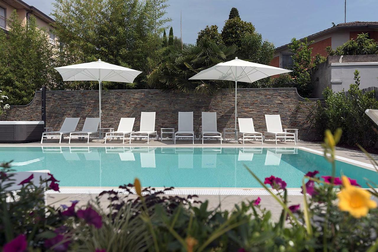 Viola Relais 2*